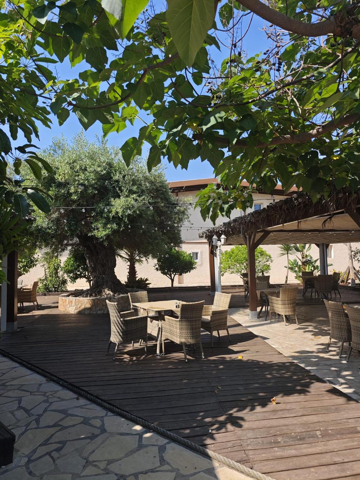 Alojamiento Café Soles Dénia Exterior foto