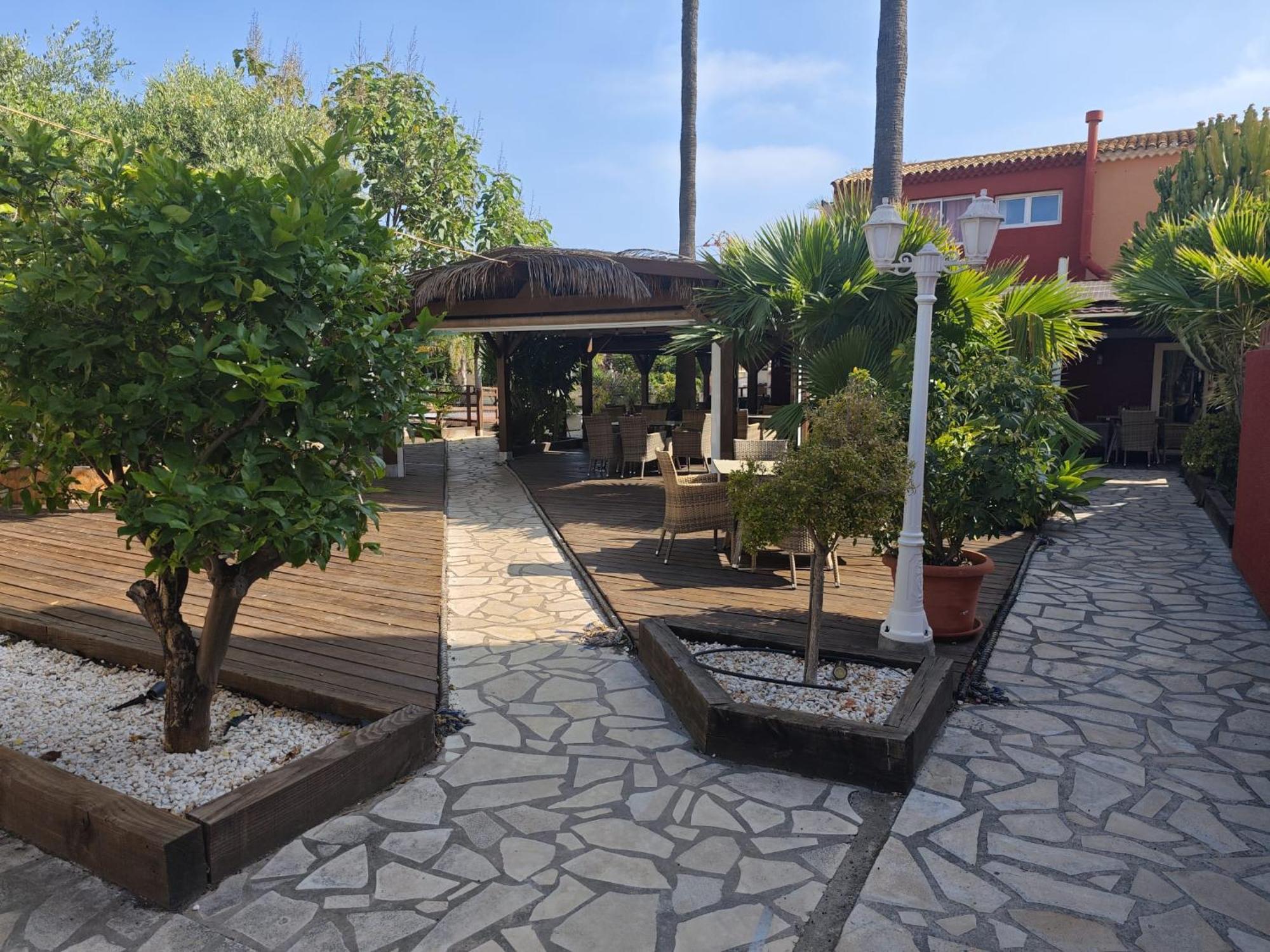 Alojamiento Café Soles Dénia Exterior foto